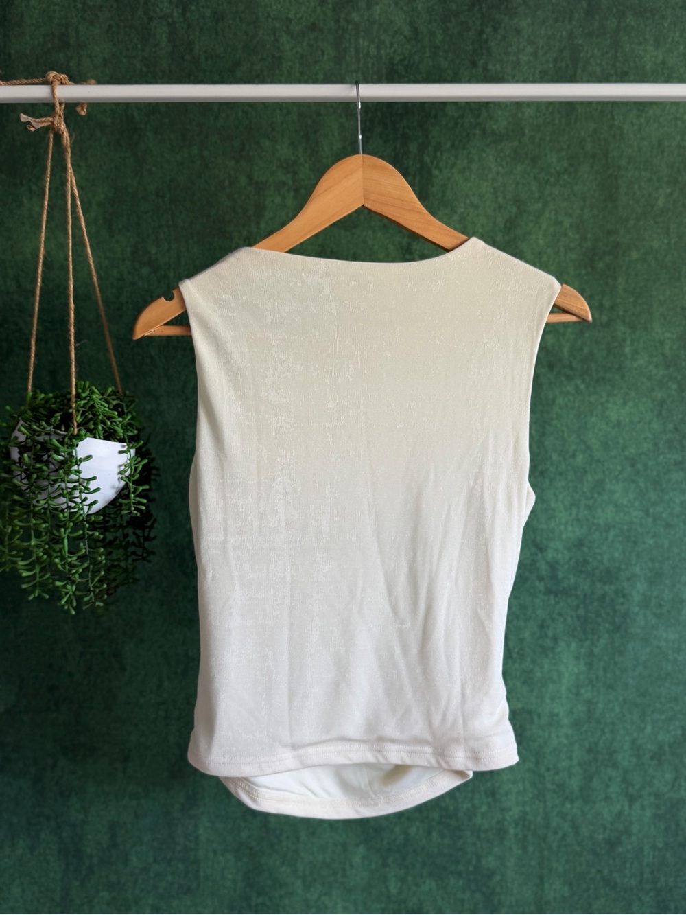 🍃Blush Noir Ivory Ruched Top Rhinestone Buckle Accent NWT Size M - Picture 7 of 7